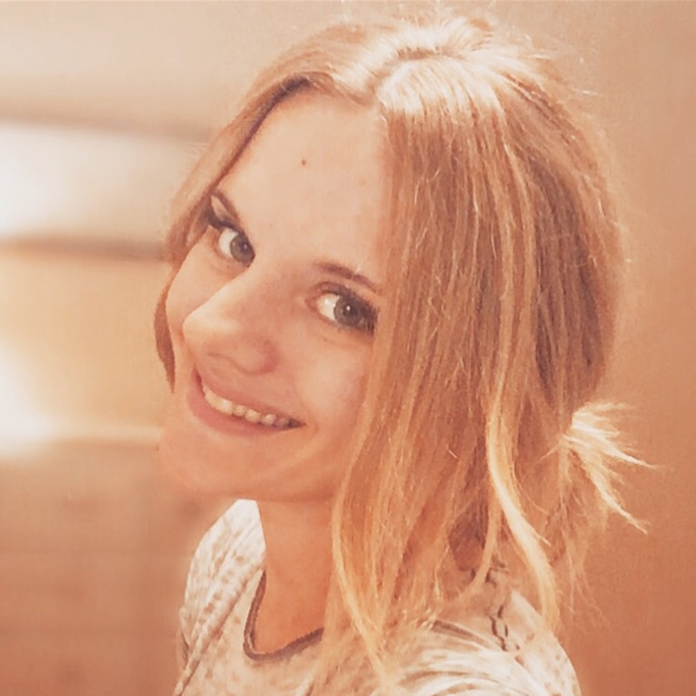 Meet your Posher, Emma